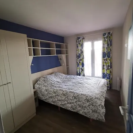 Charming Family House In Holiday home